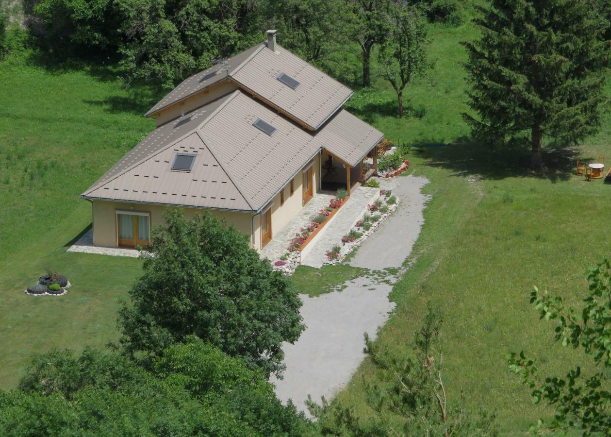 LʼArgentière-la-Bessée シャンブル ドット ラ ピエール ドラン Bed & Breakfast エクステリア 写真
